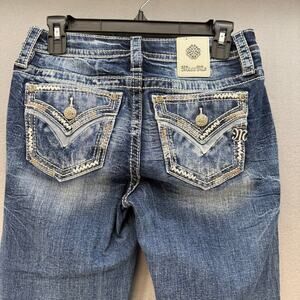 Miss Me Jeans Women's 26 (2) Blue Mid Rise Capri Faux Pocket Flap Sequins